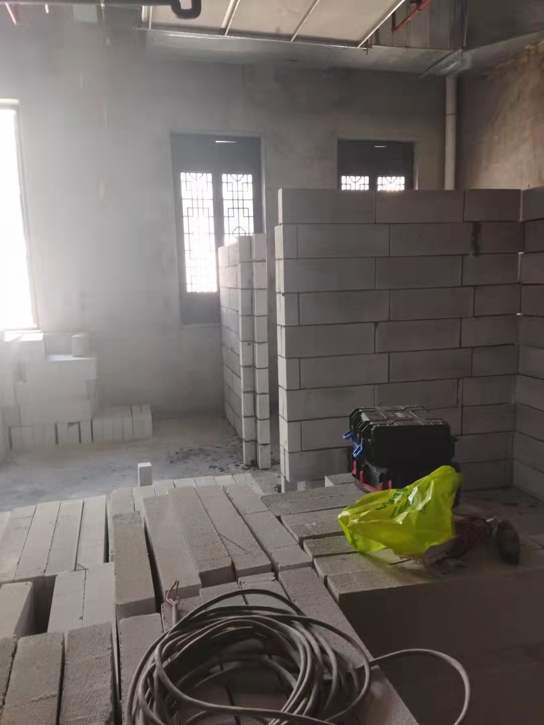 泡沫砖隔墙现场参考